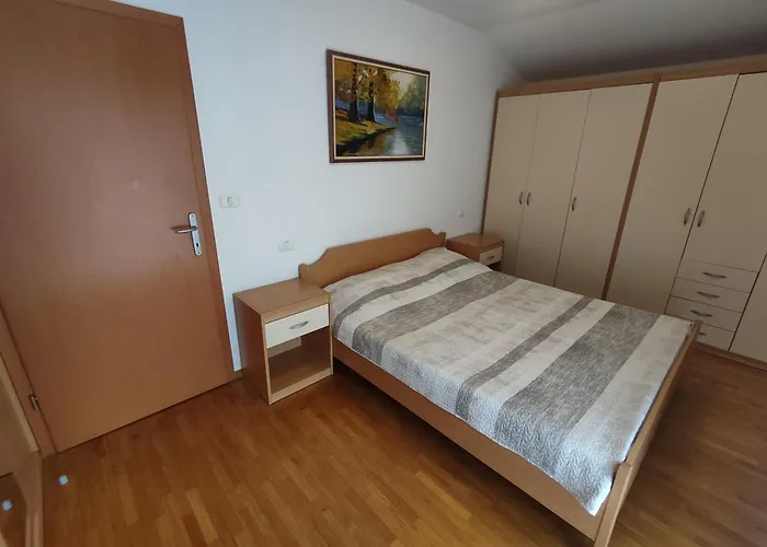 アパート Apartma Marea