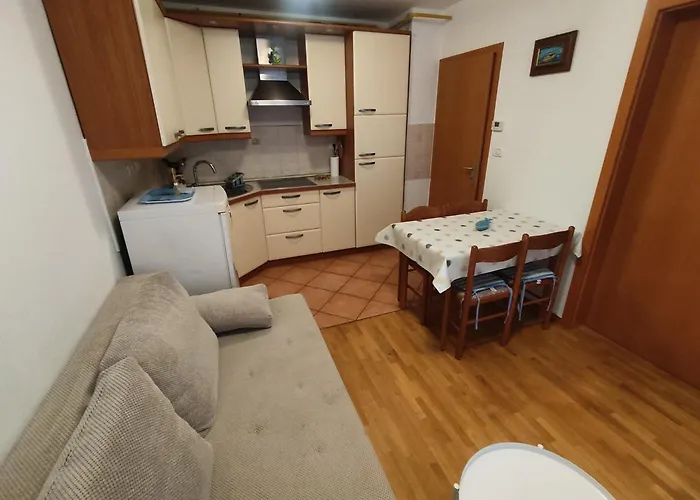 アパート Apartma Marea